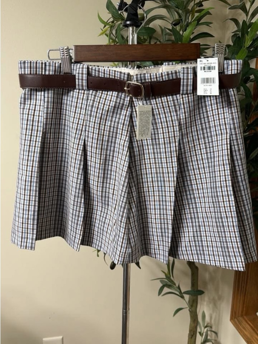 Abercrombie & Fitch Brown and White Plaid Pleated Mini Skort with Belt